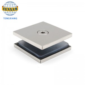 Clip in vetro del produttore cinese Clip di vetro Chrome 2 * 2 pollici Clip in ottone Porta per porta in vetro Porta del morsetto&Cerniere per finestre 8-12mm Bagno in vetro Standard